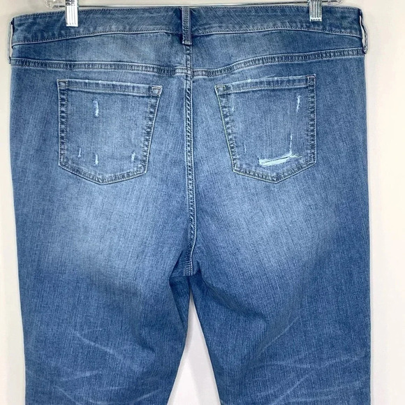 Torrid Denim Boyfriend Straight Vintage Stretch Distressed Jeans Size 16R Blue - Picture 6 of 16